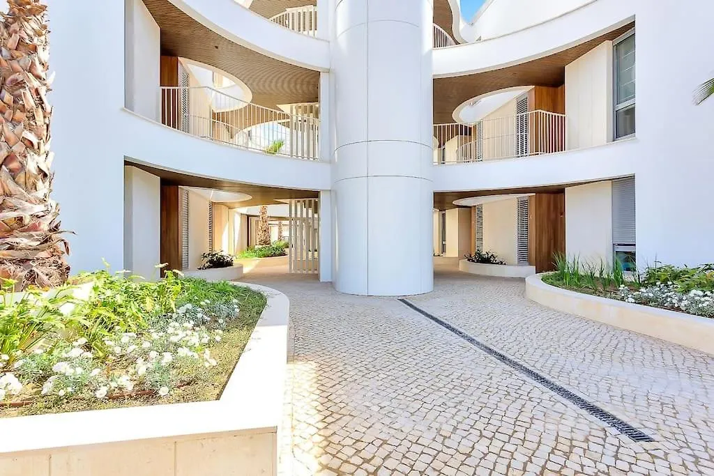Beachside Retreat In Elviria, Near All Amenities! Μαρμπέλλα 0*,